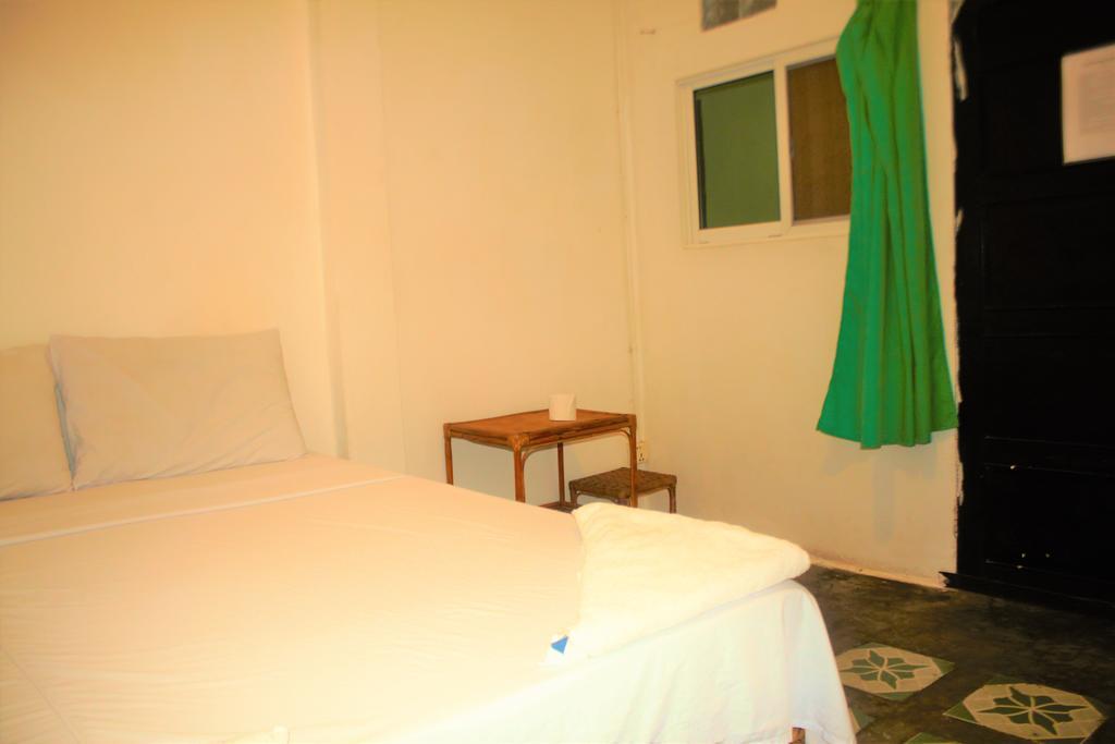 Garden Guest House Phnom Penh Exterior photo