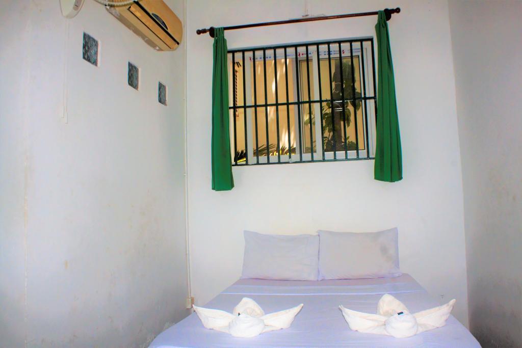 Garden Guest House Phnom Penh Exterior photo
