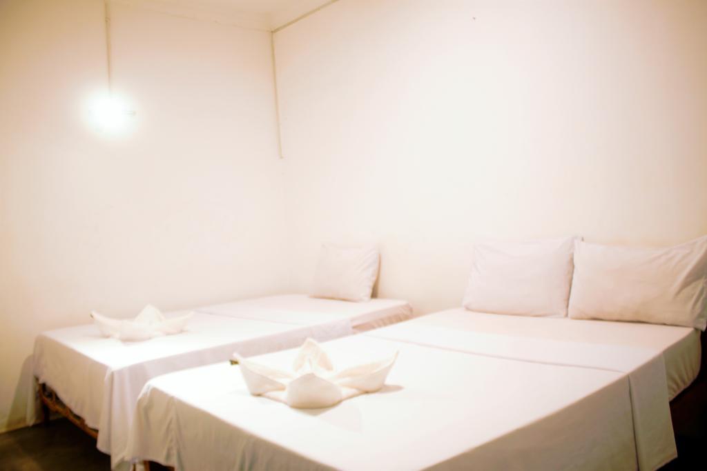 Garden Guest House Phnom Penh Exterior photo